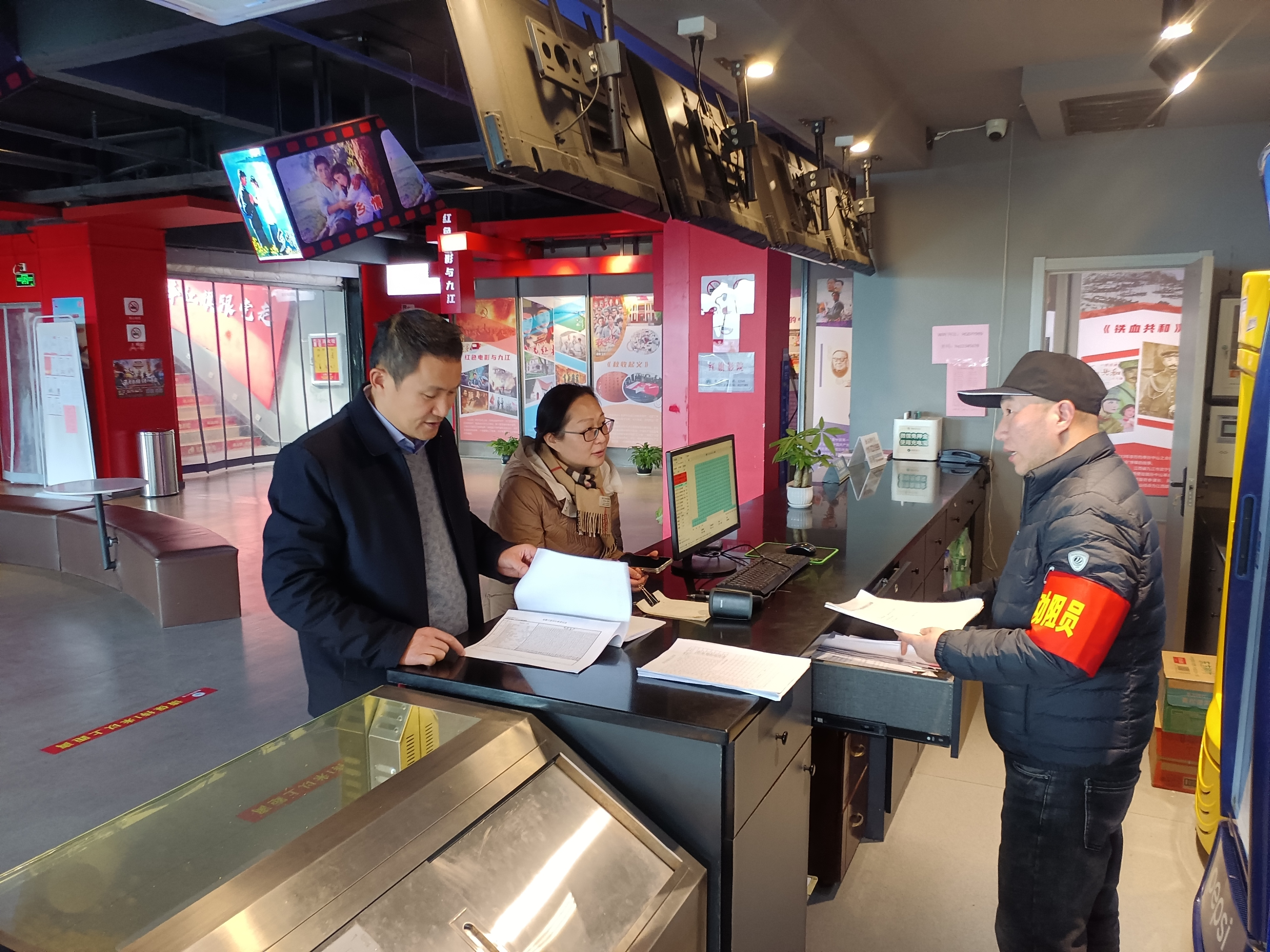 市國控集團(tuán)黨委副書記、總經(jīng)理項(xiàng)飛深入一線開展安全生產(chǎn)檢查工作